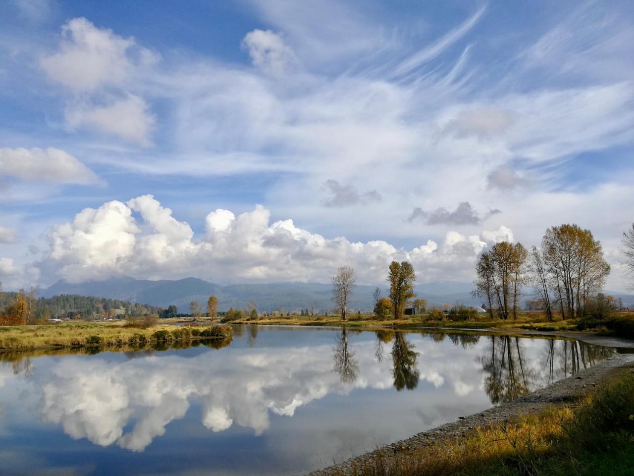 Cedar Manor Bed And Breakfast Pitt Meadows Extérieur photo