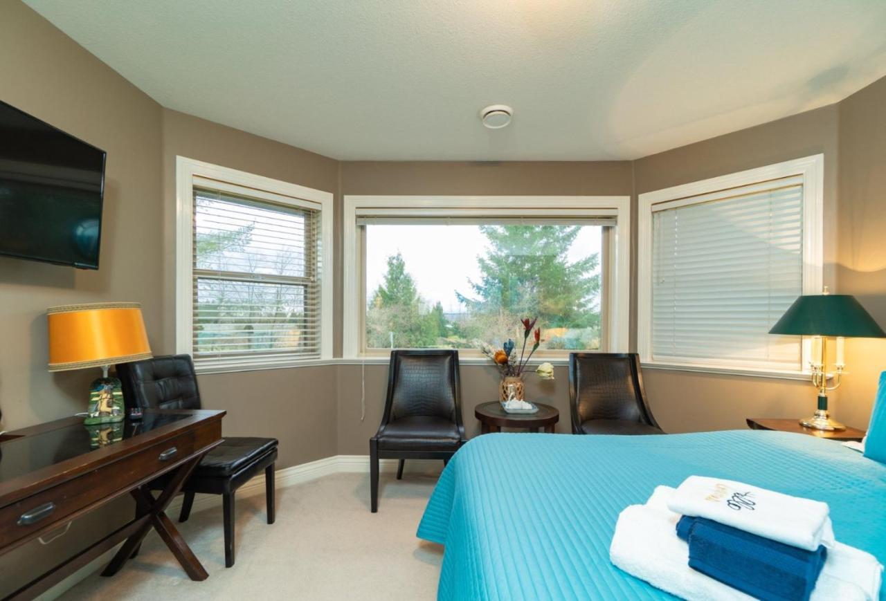 Cedar Manor Bed And Breakfast Pitt Meadows Extérieur photo